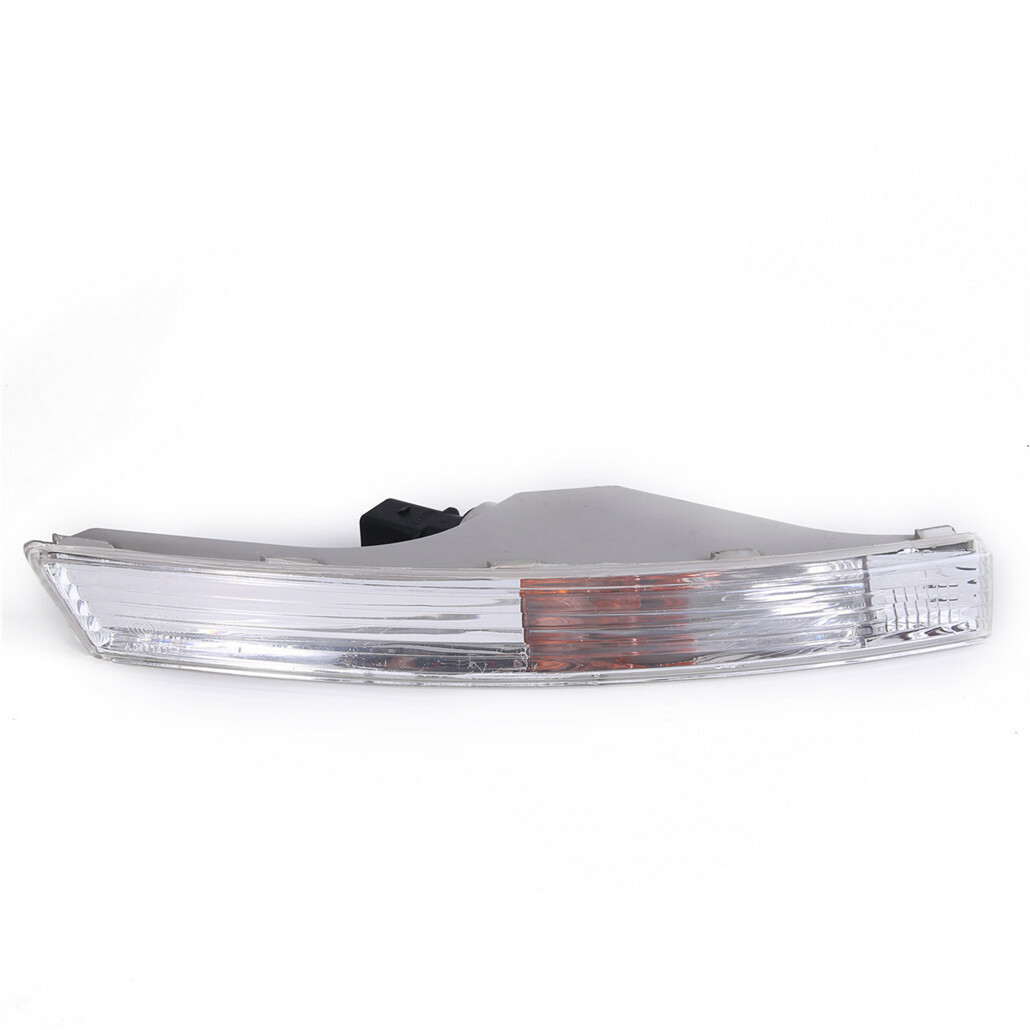Semnalizare bara dreapta fata pentru VW Passat B6 2005-2010 - 3CD953042A